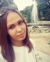 Аня Алейникова