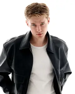 Дмитрий Святов