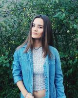 Анастасія Кам