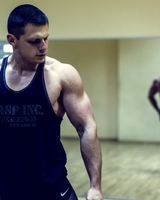 Владислав Голіченко