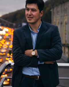 Юрий Муктаров