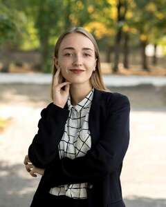 Катя Писковая