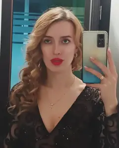 Олена Мар