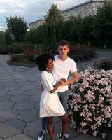 Дмитро Овчаренко