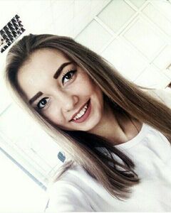 Олена Кобзева