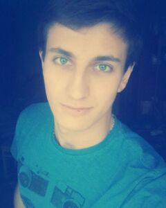 Влад Кушнерик