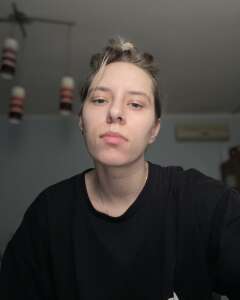 Влада Марияш