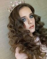 Анжелика Магдияр