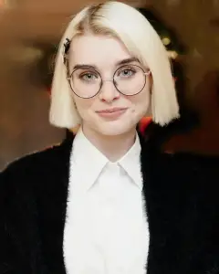 Карина (Кіра) Карпенко