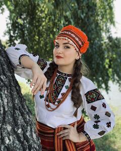 Юля Кондратюк