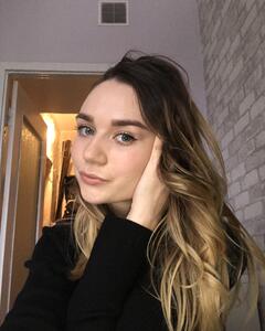 Анна Вакуленко