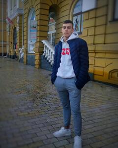 Богдан Петрищенко