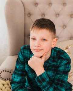 Лев Меркулов