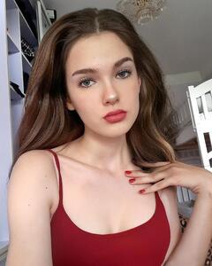 Ксения Дорохова