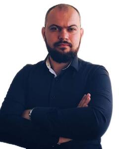 Роман Акуленко