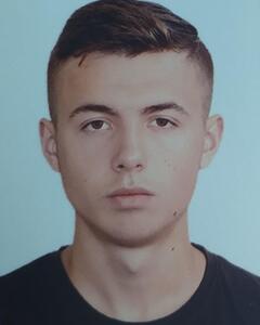 Олег Метленко