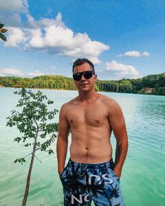 Андрей Лобода