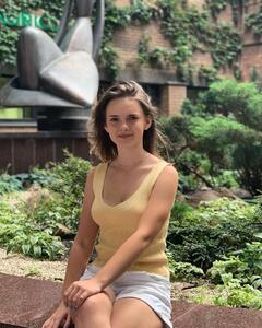 Анна Позднякова