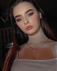Дана Молчанова