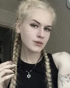 Поліна Єфіменко