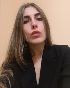 Анна Левчук