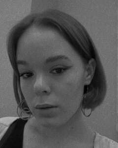 OLEKSANDRA OLSHANOVSKA