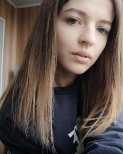 Наташа Мічем