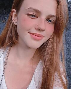 Анна Реутова
