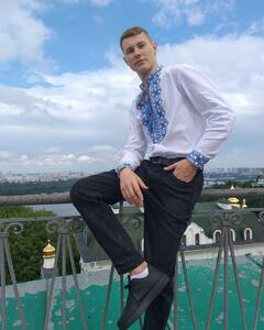Дмитрий Костенюк