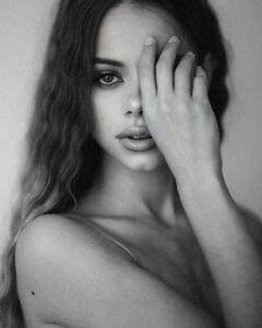 Анна Розлог