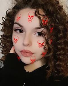 Яна Піщанська