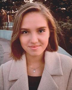Аліна Авдєєва