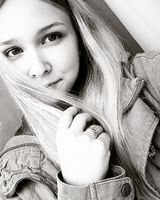 Ангеліна Поступаленко