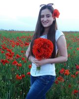 Олена Каражекова