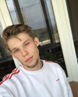 Роман 