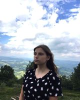 Поліна Оплачко