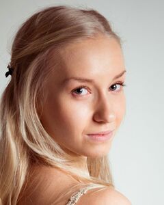 Елена Козакова