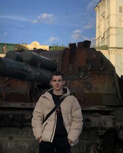 макс 111