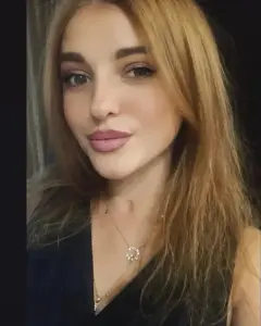 Юлия Слисаренко