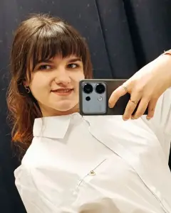 Viktoriia 