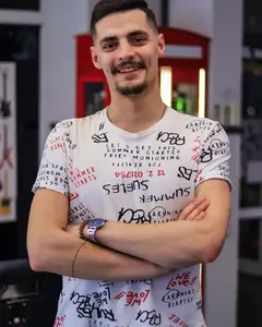 Євгеній 