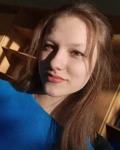 Аліна Плахута