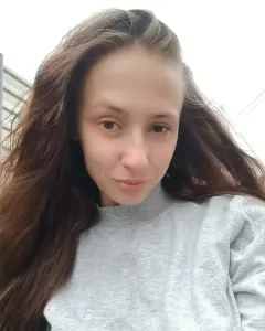 Олена Шостак