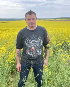 Віктор Комісарик