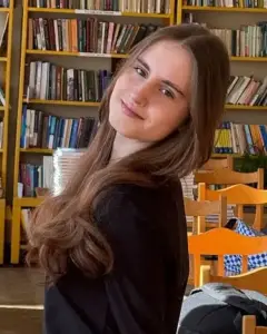 Крістіна Стеценко