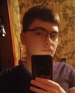 Влад Жайворонок 