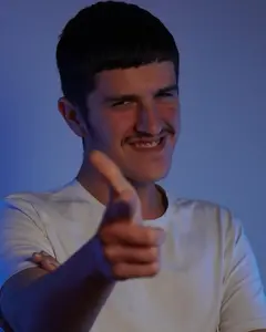 Dмитро Tурта