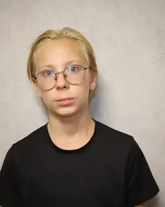 Максим 