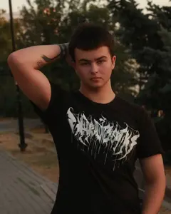 Максим Бурко