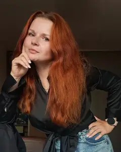 Яна Назарова
